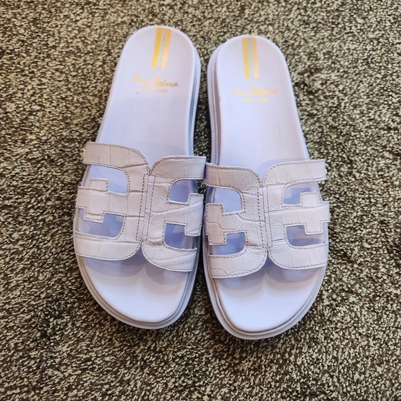 Sam Edelman Shoes - SAM EDELMAN Valeri Logo Emblem Footbed Slide Sandals In Misty Lilac Size 8